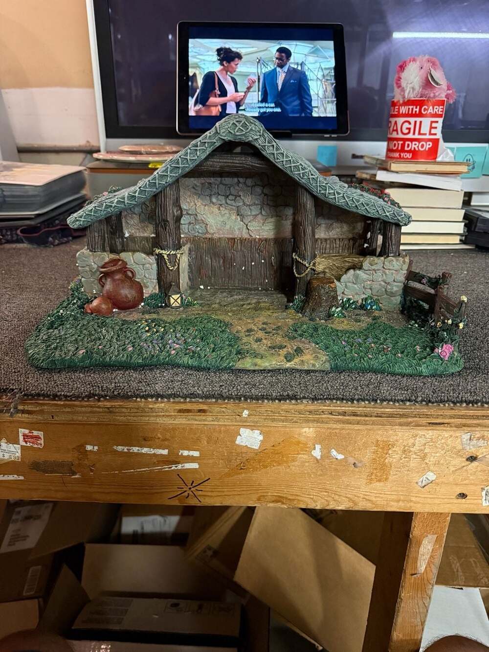 Hawthorne Village Thomas Kinkade Star of Hope Creche Nativity Stable